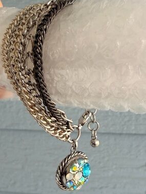 Blue Gem Pendant Chain Bracelet